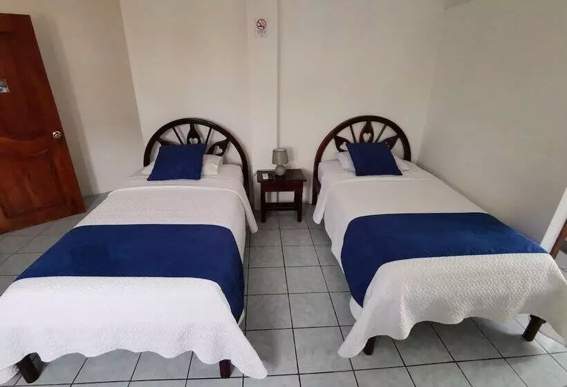 Hostelli Isla Del Descanso