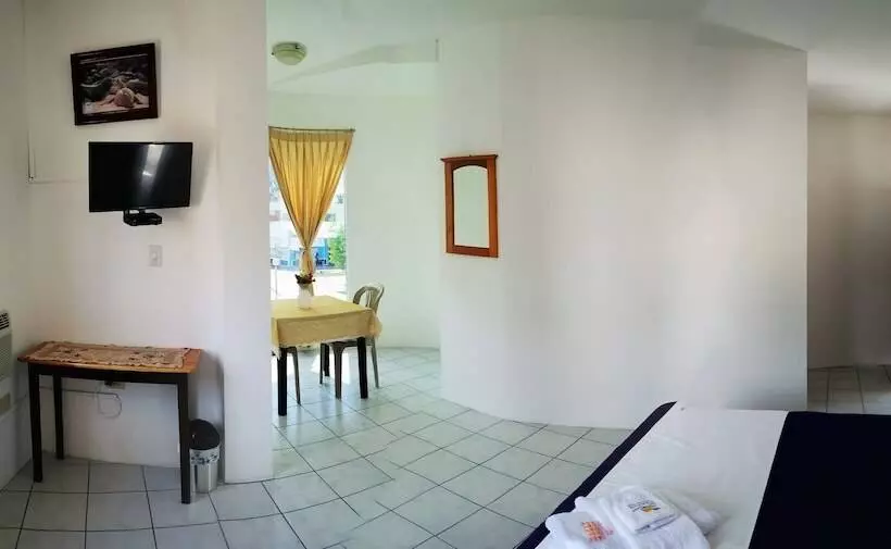 Hostelli Isla Del Descanso