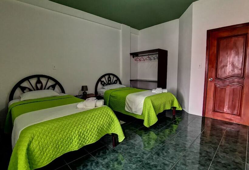 فندق فئة نجمة واحدة Isla Del Descanso