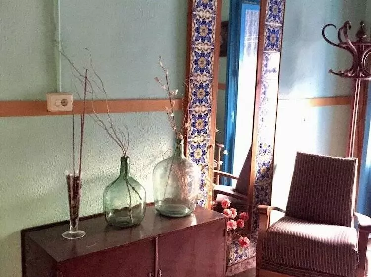 ホテル Balneario La Encarnación