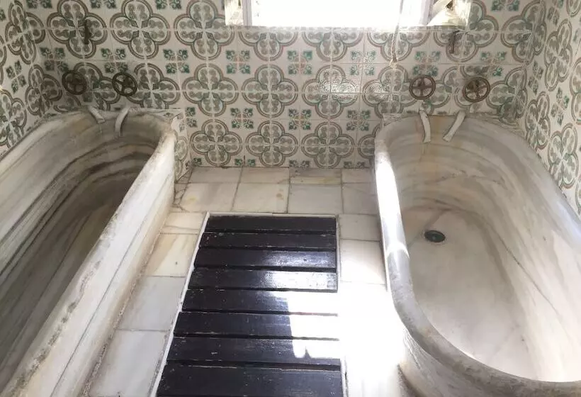 ホテル Balneario La Encarnación