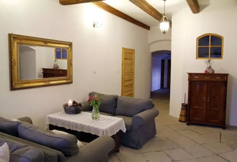 Hotelli Biorezydencja