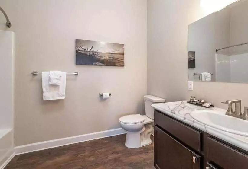 Hotelli D Monaco Luxury Resort