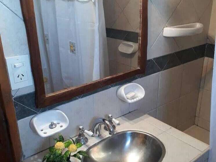 فندق Mariaflorales