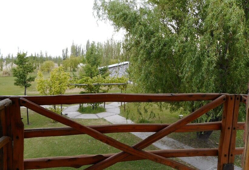 فندق Mariaflorales