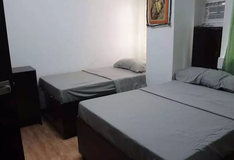 هتل Mina's Place