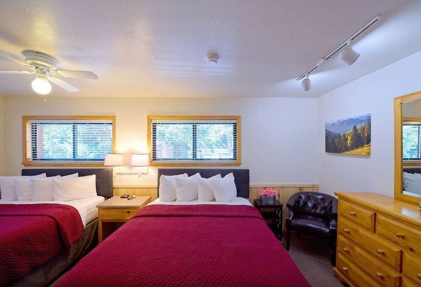 فندق Thunderbird Lodge