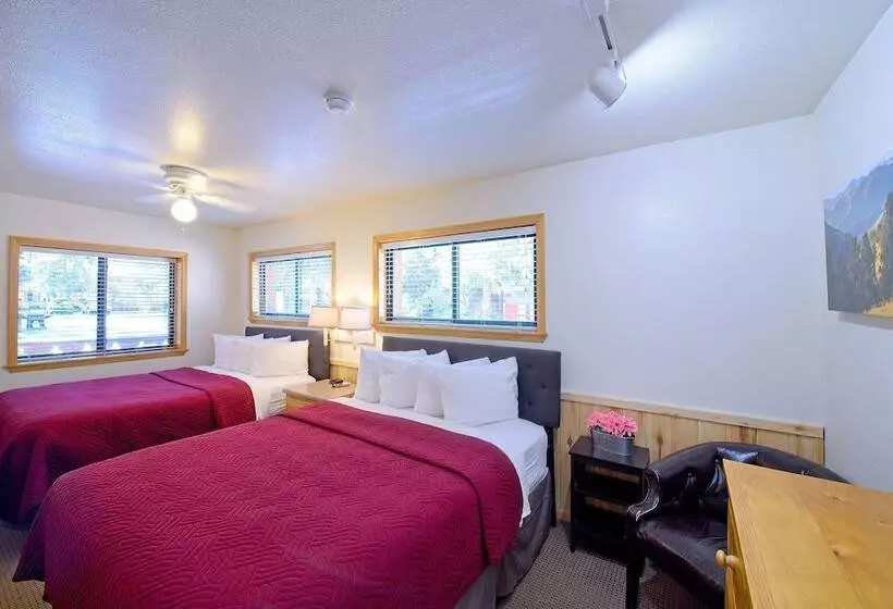 Hotelli Thunderbird Lodge