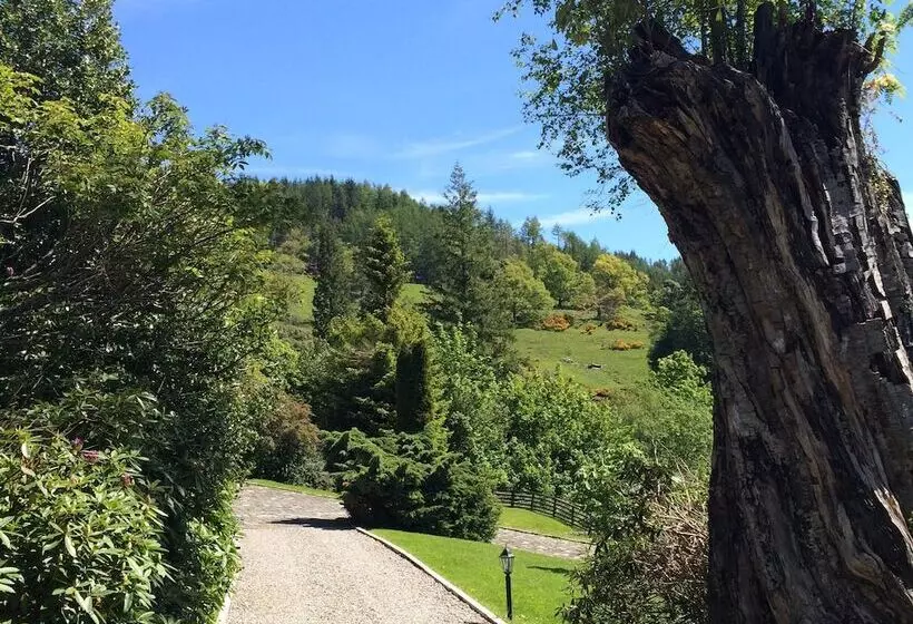 Leny Estate
