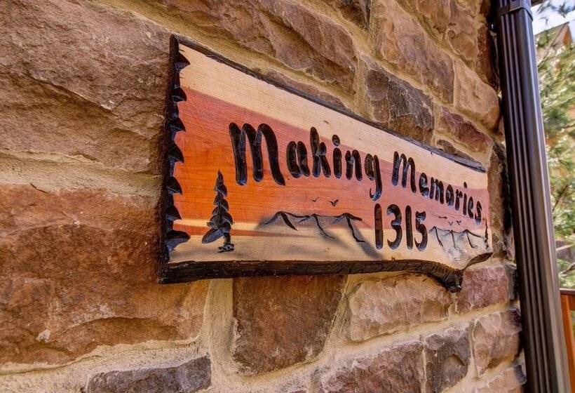 Making Memories   1 Bedrooms, 1 Baths, Sleeps 4 Home By Redawning