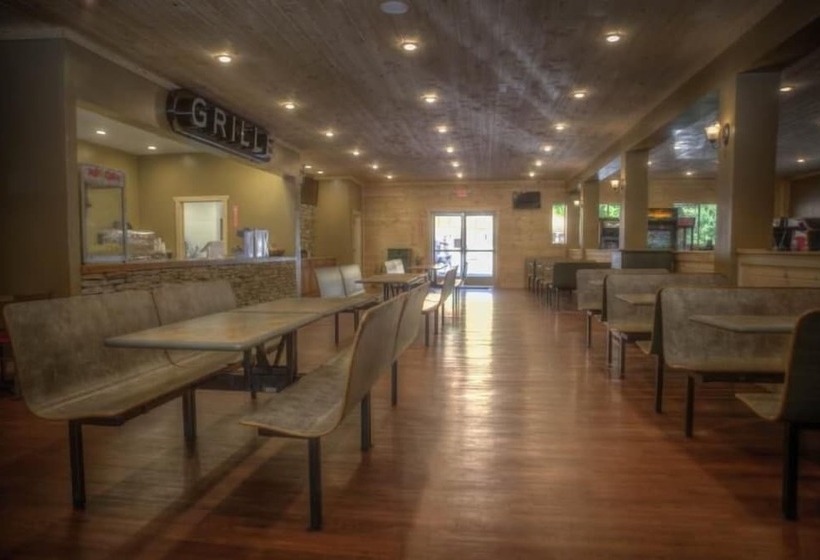 Making Memories   1 Bedrooms, 1 Baths, Sleeps 4 Home By Redawning