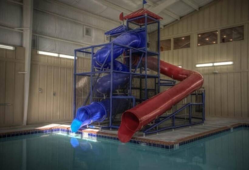 Making Memories   1 Bedrooms, 1 Baths, Sleeps 4 Home By Redawning