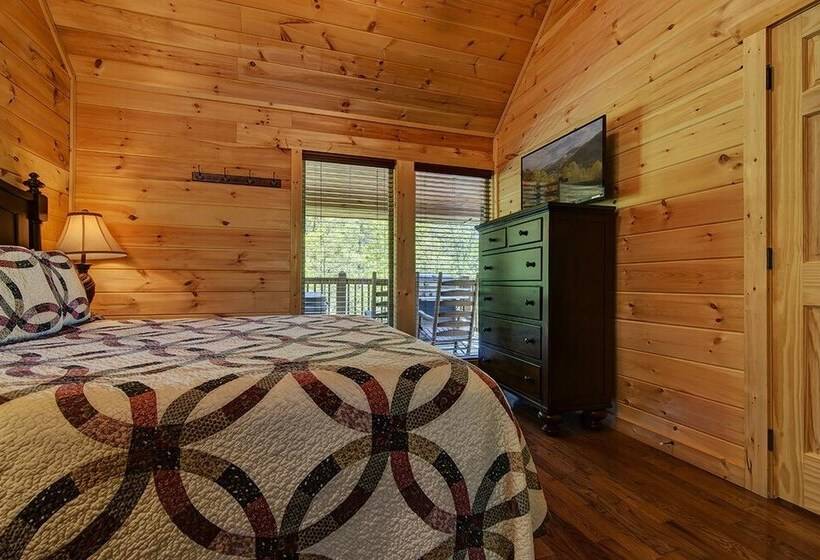 Making Memories   1 Bedrooms, 1 Baths, Sleeps 4 Home By Redawning