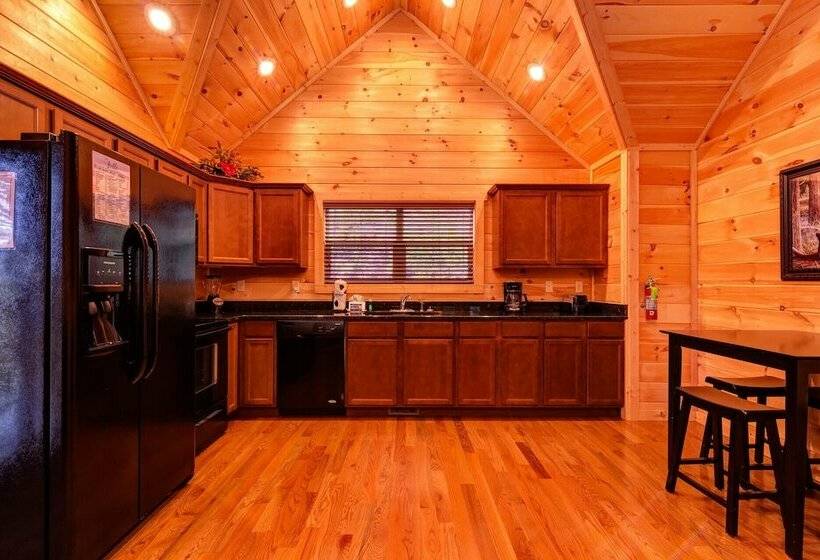 Making Memories   1 Bedrooms, 1 Baths, Sleeps 4 Home By Redawning