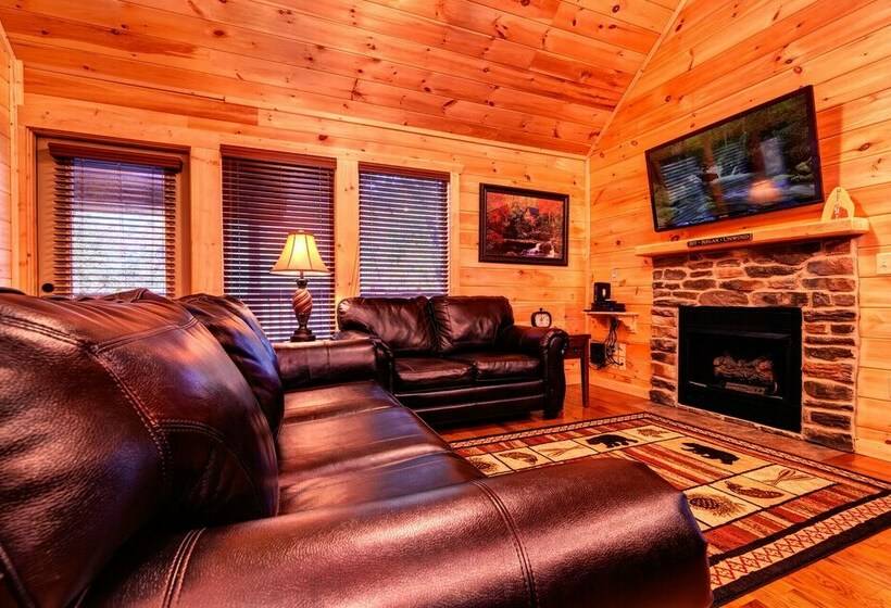 Making Memories   1 Bedrooms, 1 Baths, Sleeps 4 Home By Redawning