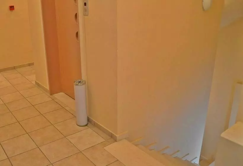 Majatalo Archontiko Tou Ziaka