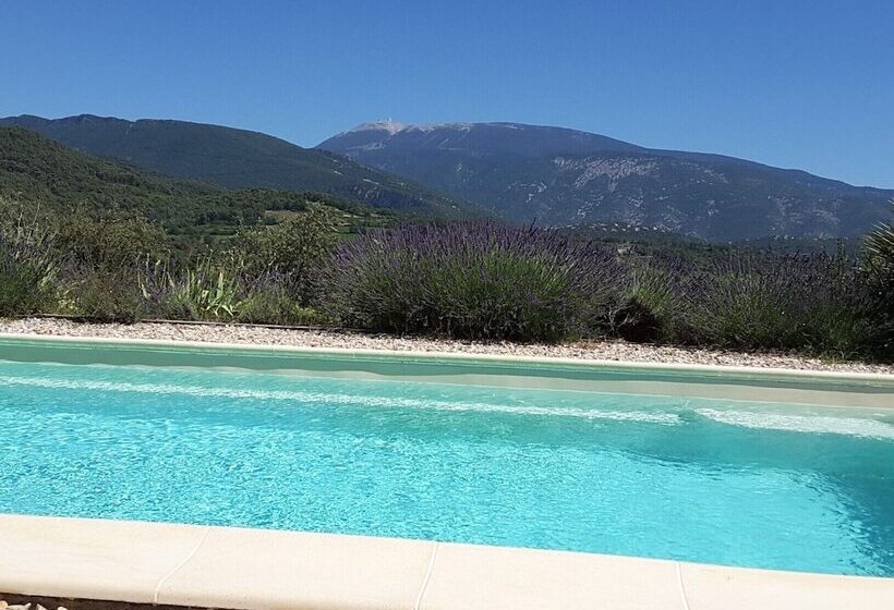 بنسيون Gite Les Aiguillans