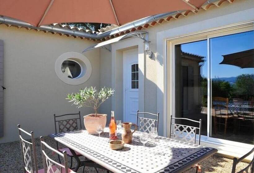 بنسيون Gite Les Aiguillans