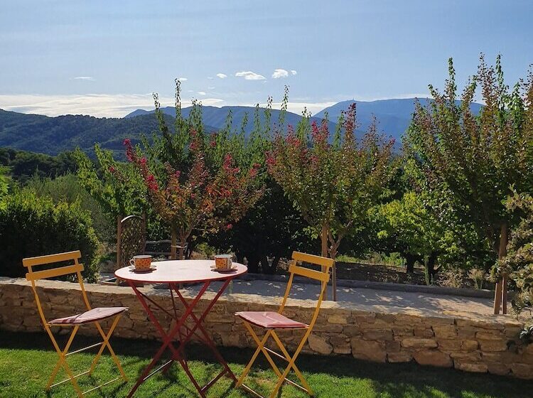 بنسيون Gite Les Aiguillans