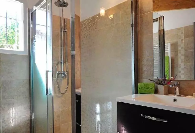 Majatalo Gite Les Aiguillans