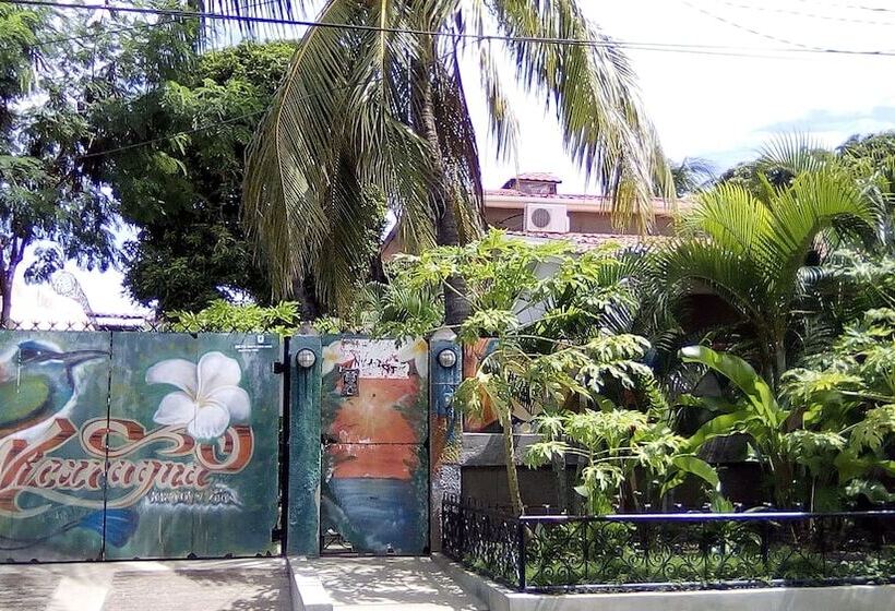 پانسیون Guest House Casa Oro Fina