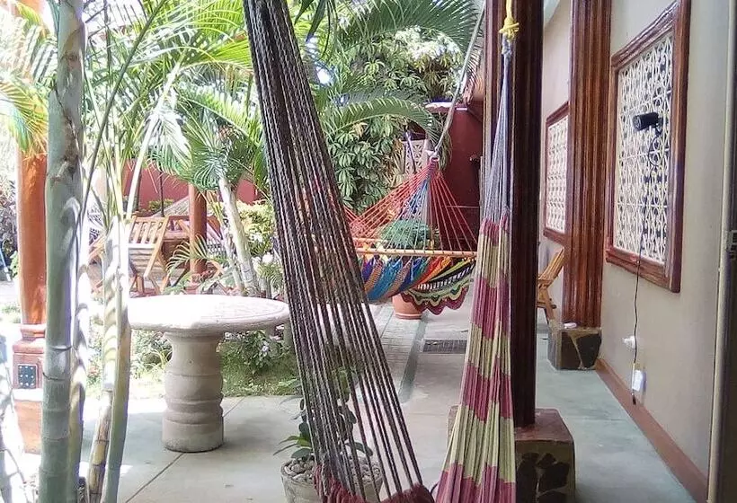پانسیون Guest House Casa Oro Fina