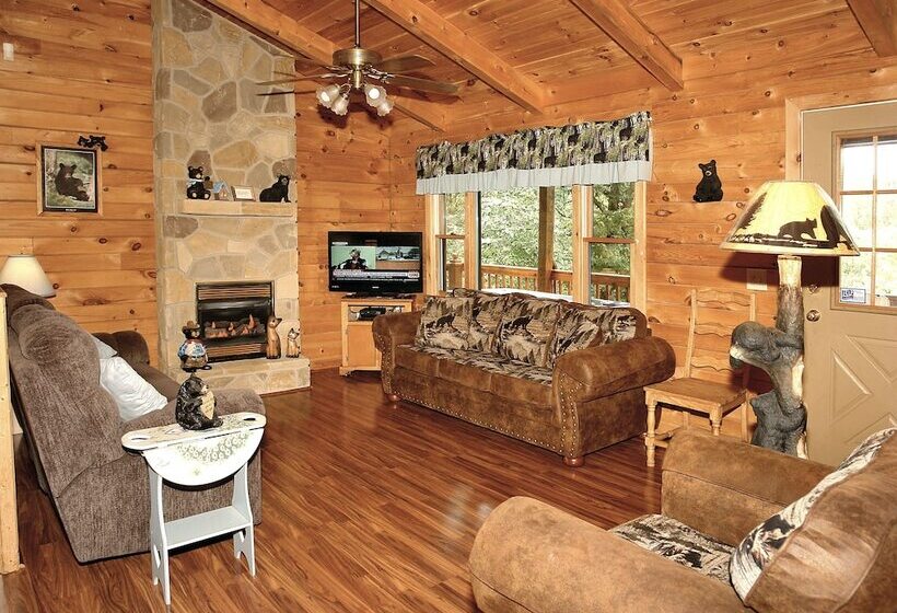 Spruce Lane 2 Bedrooms, 2 Baths, Sleeps 6 Cabin By Redawning