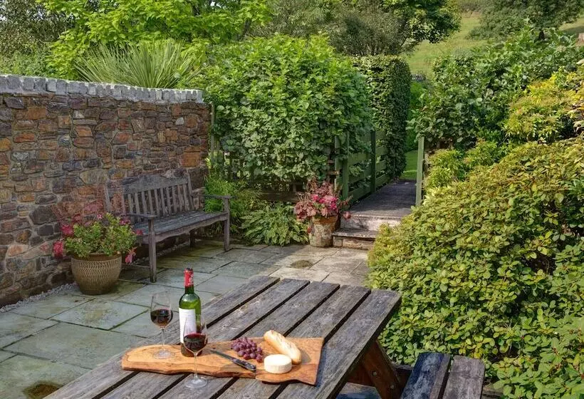 Brook Cottage