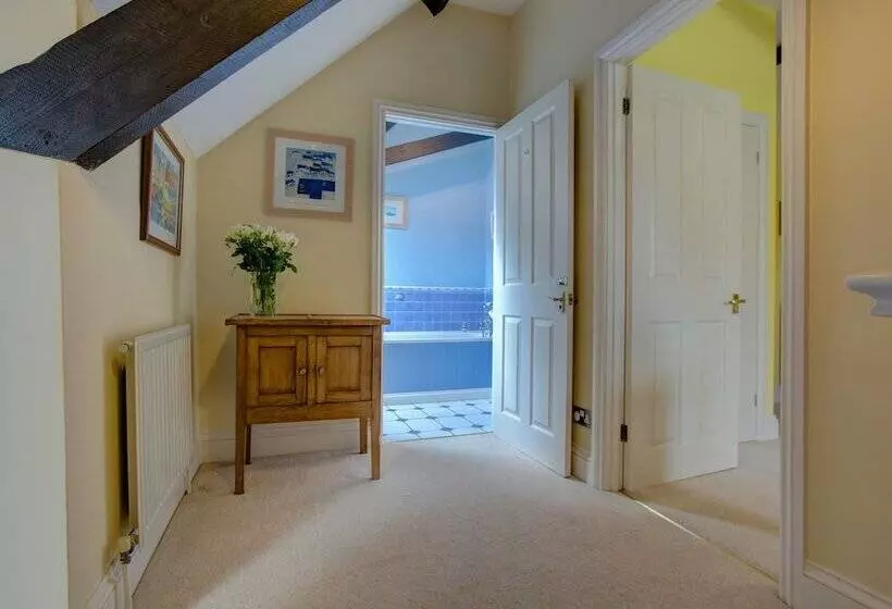 Brook Cottage