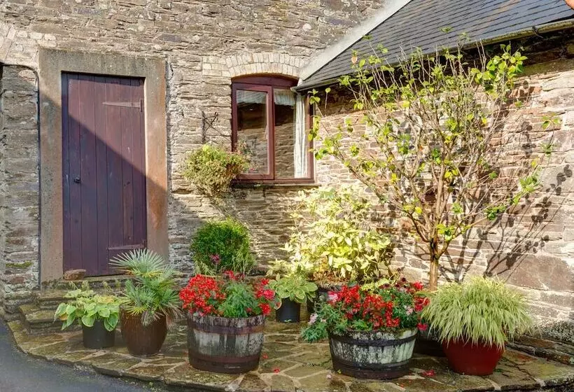 Brook Cottage
