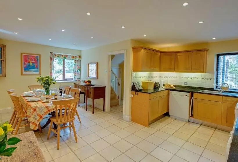 Brook Cottage