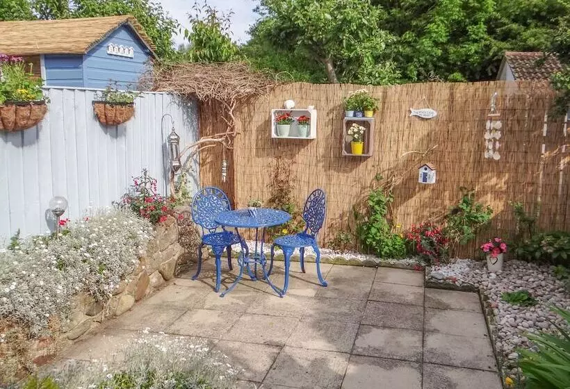 Cobble Cottage