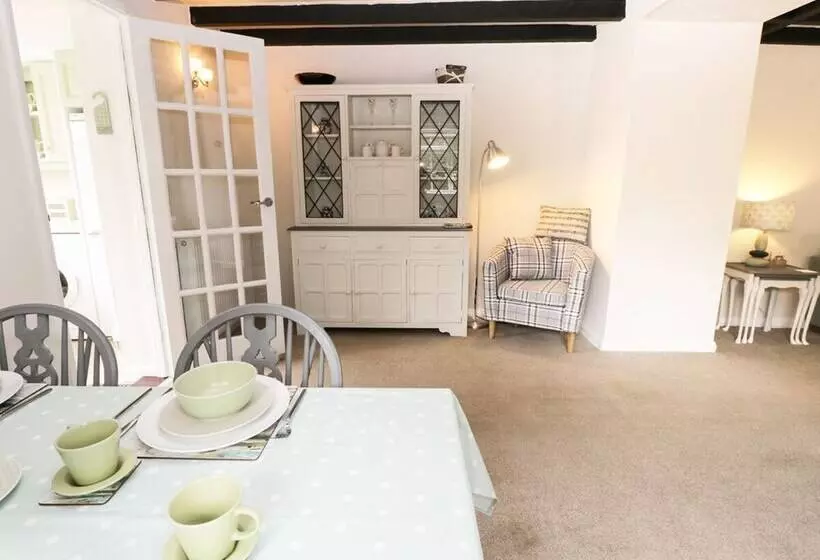 Cobble Cottage