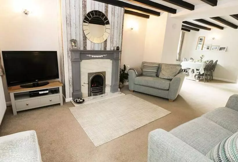Cobble Cottage