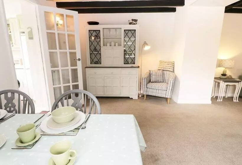 Cobble Cottage