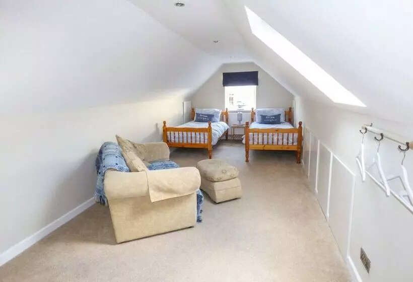 Oakdene
