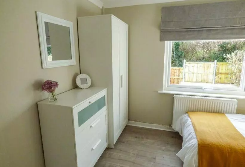 Oakdene