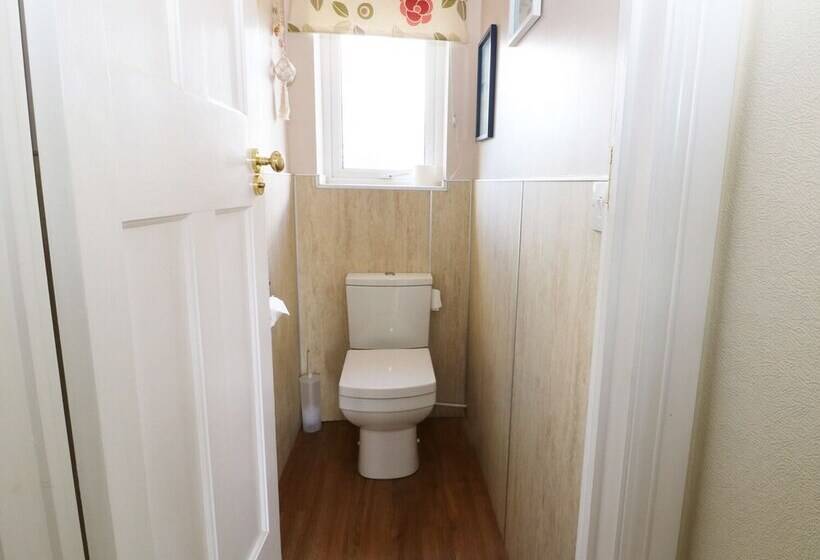 The Beach House Criccieth