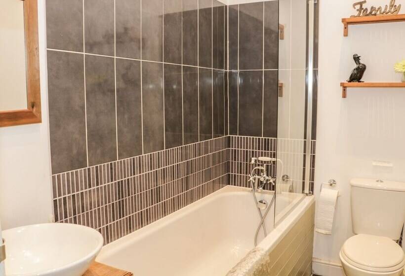 The Old Temperance Hall