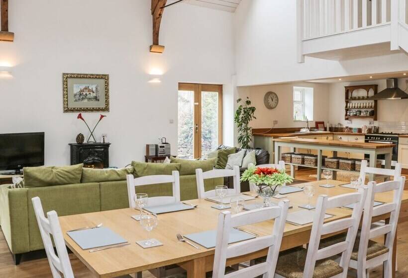 The Old Temperance Hall