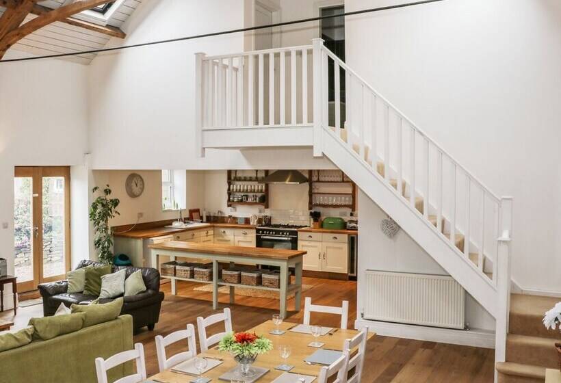 The Old Temperance Hall