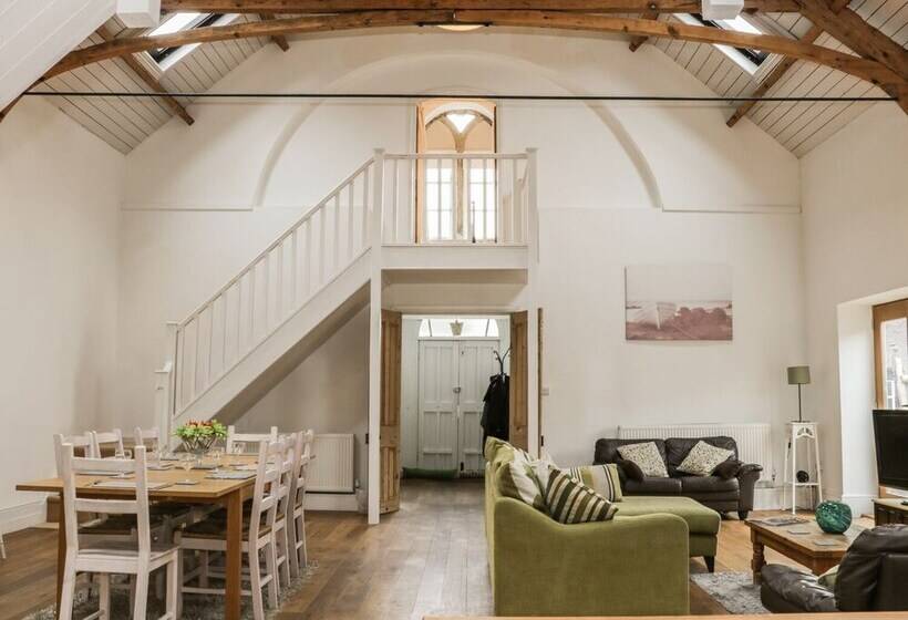 The Old Temperance Hall