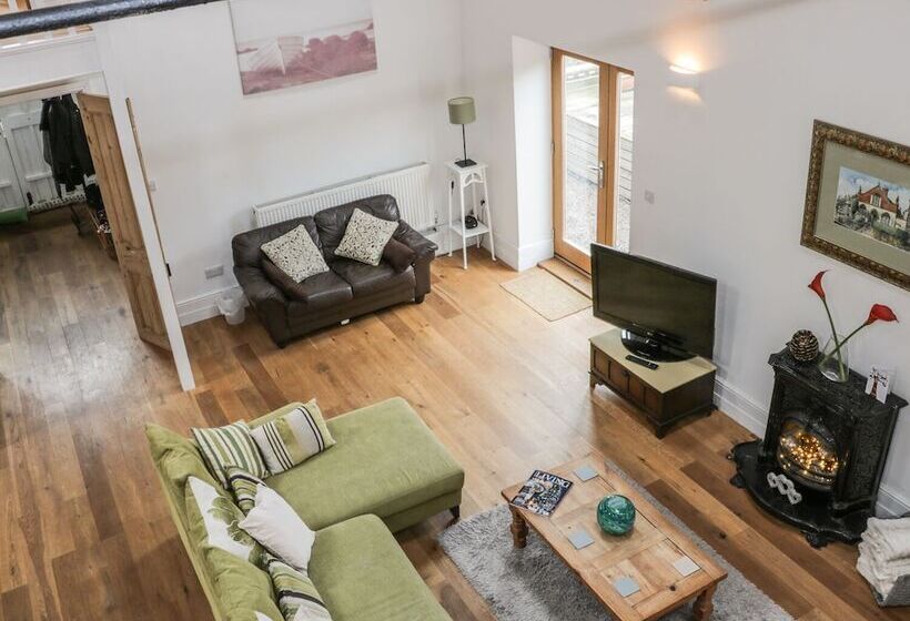 The Old Temperance Hall