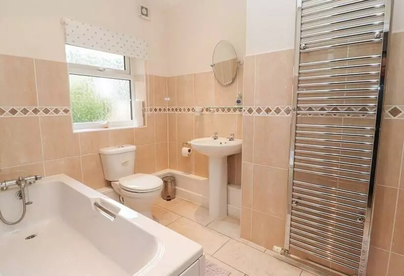 2 Organsdale Cottages