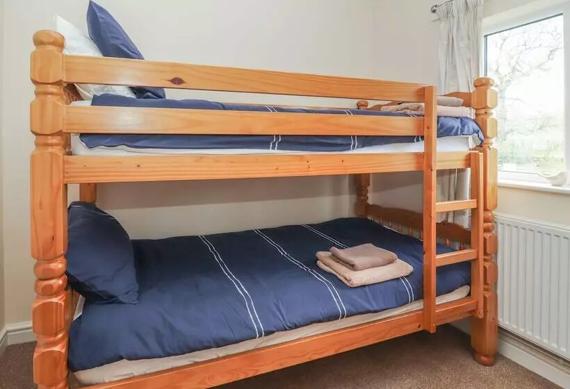 2 Organsdale Cottages