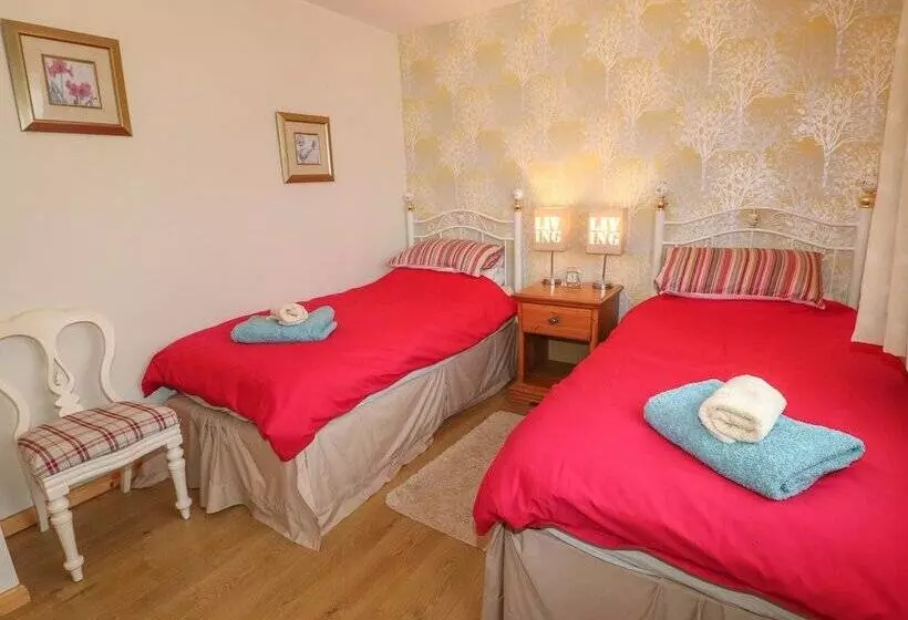 Clovermead Cottage