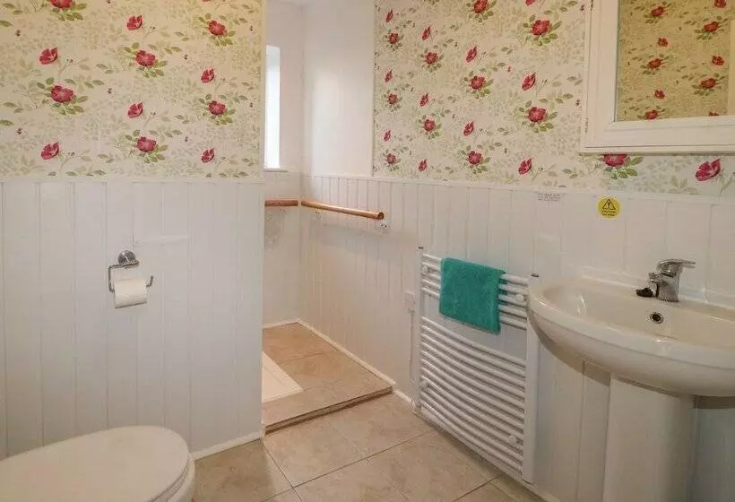 Clovermead Cottage