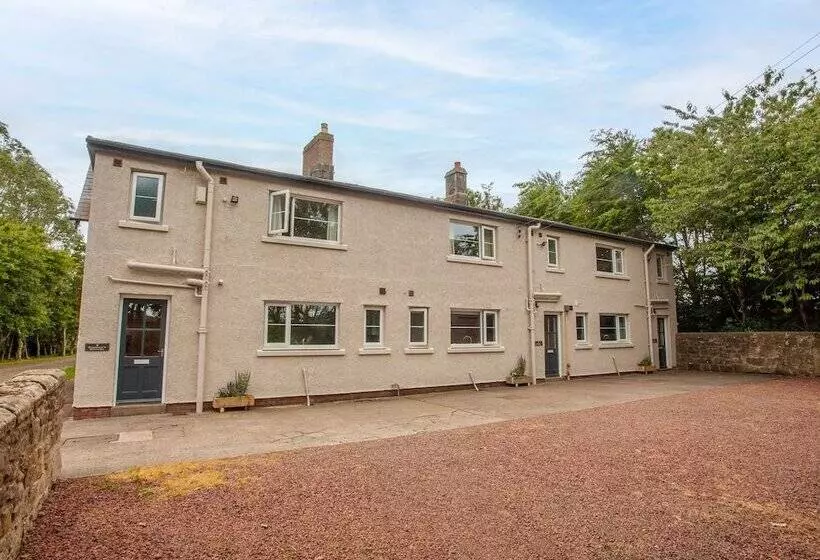 Dorothy's Cottage