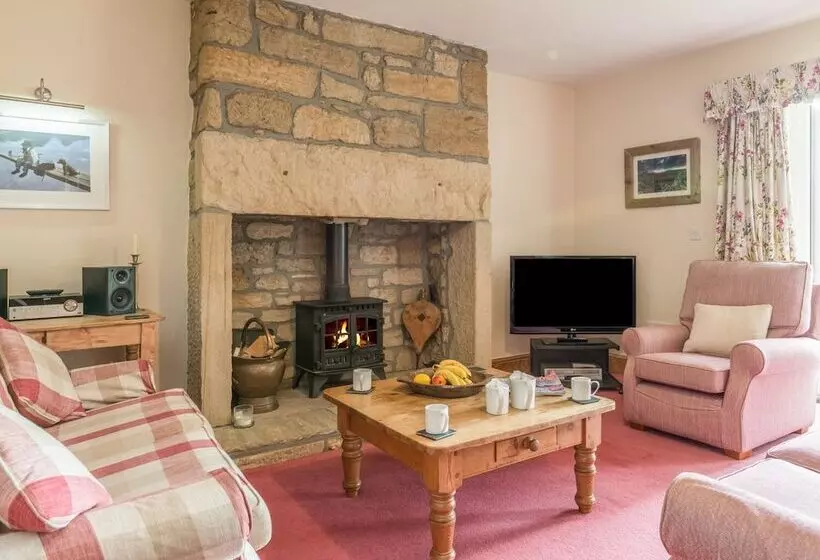 Dorothy's Cottage