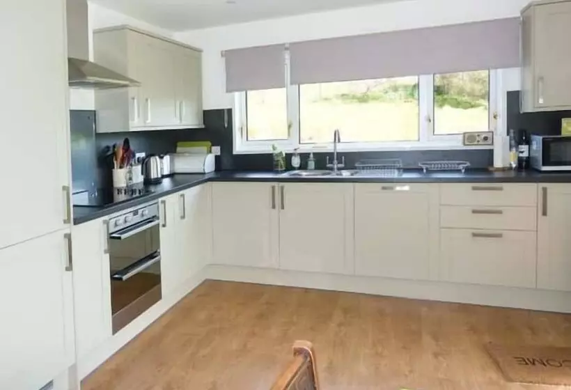 Fronthill